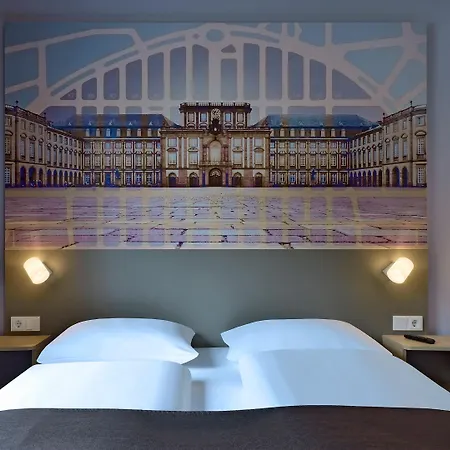 Hotel Mannheim-neuostheim 3*