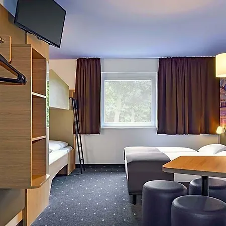 Mannheim-neuostheim 호텔 3*